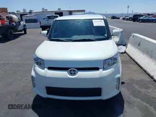 2014 Scion xB with VIN JTLZE4FE8EJ060455, listed as a IAAI auction lot 42114398 with 1 mi miles. Bid and sale history available at carsss.com. Image 11.