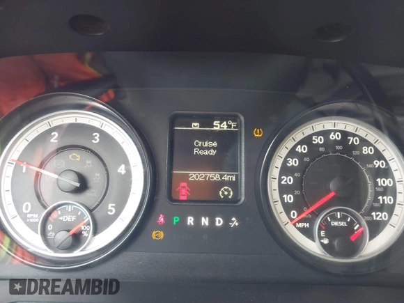 2015 Ram 2500 Tradesman с VIN 3C6UR5CL6FG527773, выставлен на аукционе IAAI как лот 42144668 с пробегом 202 758 миль миль и . История ставок и продаж доступна на DreamBid. Изображение 7.