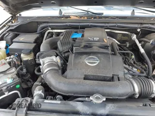 2014 Nissan Frontier SV z VIN 1N6AD0ER9EN751010, wystawiony jako IAAI lot #42326309 z przebiegiem 199 871 mil mil oraz . Historia ofert i sprzedaży dostępna na DreamBid. Obrazek 10.