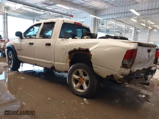 2006 Dodge Ram 1500 SLT with VIN 1D7HU18N76S662707, listed as a IAAI auction lot 41166938 with 260,186 mi miles. Bid and sale history available at carsss.com. Image 3.