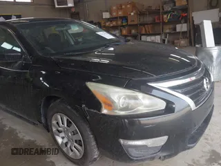 2015 Nissan Altima SV with VIN 1N4AL3AP4FC207562, listed as a IAAI auction lot 42114974 with 185,360 mi miles and . Bid and sale history available at DreamBid. Image 6.