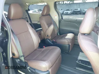 2017 Toyota Sienna XLE Auto Access Seat with VIN 5TDYZ3DC6HS850223, listed as a IAAI auction lot 41958525 with 46,261 mi miles and . Bid and sale history available at DreamBid. Image 8.