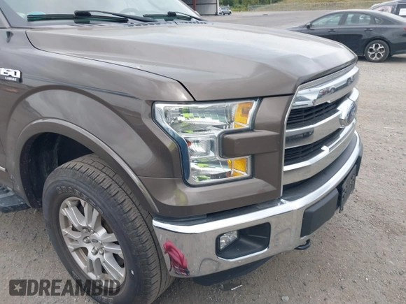 2015 Ford F-150 XLT with VIN 1FTEW1EP1FFC72160, listed as a IAAI auction lot 40351662 with 142,647 mi miles. Bid and sale history available at carsss.com. Image 6.