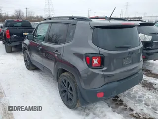 2016 Jeep Renegade Latitude with VIN ZACCJBBT7GPD59282, listed as a IAAI auction lot 41314758 with 137,369 mi miles. Bid and sale history available at carsss.com. Image 3.