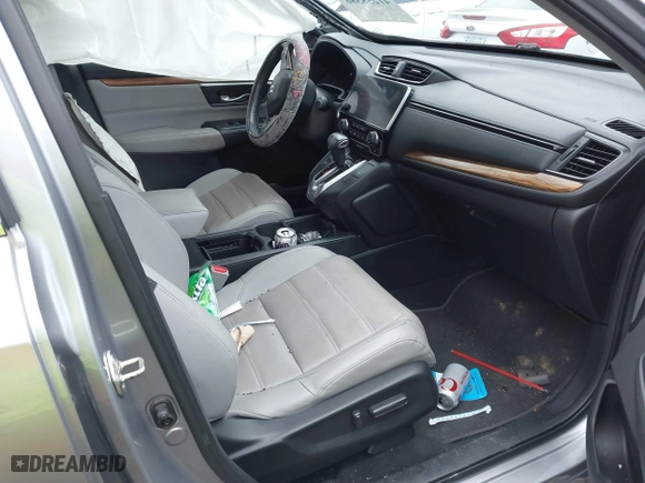 2019 Honda CR-V Touring with VIN 7FARW1H9XKE011269, listed as a IAAI auction lot 41258386 with 53,184 mi miles. Bid and sale history available at carsss.com. Image 5.