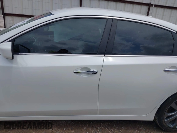 2018 Nissan Altima SV with VIN 1N4AL3AP7JC276268, listed as a IAAI auction lot 42166837 with 95,158 mi miles and . Bid and sale history available at carsss.com. Image 14.