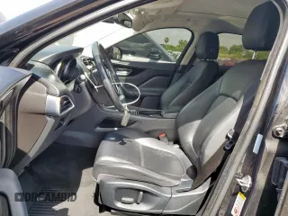 2018 Jaguar F-Pace 30t Premium with VIN SADCJ2GX5JA203801, listed as a Copart auction lot 61628395 with 98,595 mi miles and Clean title. Bid and sale history available at DreamBid. Image 7.