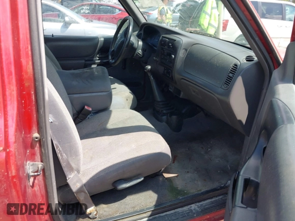 2001 Ford Ranger XL with VIN 1FTYR10CX1PA42483, listed as a IAAI auction lot 42411895 with 158,876 mi miles and . Bid and sale history available at DreamBid. Image 5.