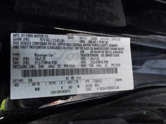 2012 Ford Focus SE with VIN 1FAHP3F25CL256409, listed as a IAAI auction lot 41886182 with 205,975 mi miles. Bid and sale history available at carsss.com. Image 9.