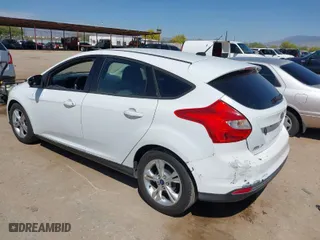 2013 Ford Focus SE with VIN 1FADP3K25DL302844, listed as a IAAI auction lot 42030154 with 226,755 mi miles. Bid and sale history available at carsss.com. Image 3.