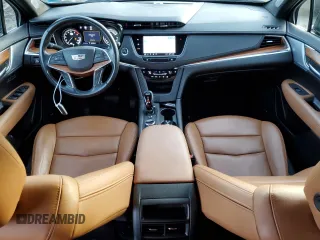 2022 Cadillac XT5 AWD Premium Luxury with VIN 1GYKNDR46NZ113732, listed as a Copart auction lot 82645394 with 26,862 mi miles and Salvage title. Bid and sale history available at DreamBid. Image 8.