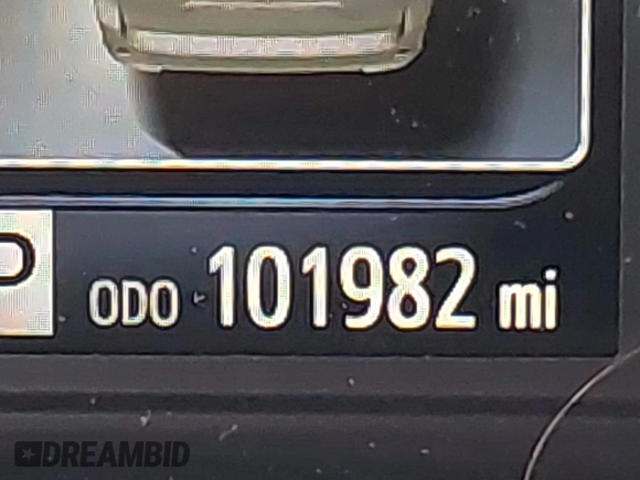 2017 Toyota Sienna XLE Auto Access Seat with VIN 5TDYZ3DC5HS881818, listed as a IAAI auction lot 42122771 with 101,982 mi miles and . Bid and sale history available at DreamBid. Image 15.