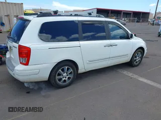 2007 Hyundai Entourage GLS z VIN KNDMC233176028892, wystawiony jako IAAI lot #42293740 z przebiegiem 100 358 mil mil oraz . Historia ofert i sprzedaży dostępna na DreamBid. Obrazek 4.
