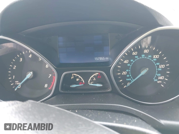 2014 Ford Escape SE z VIN 1FMCU0GX3EUC38084, wystawiony jako IAAI lot #38231507 z przebiegiem 157 955 mil mil oraz . Historia ofert i sprzedaży dostępna na DreamBid. Obrazek 7.