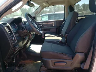 2019 Ram 1500 Classic Tradesman with VIN 3C6JR6DT4KG546940, listed as a Copart auction lot 46111755 with 172,315 mi miles and Clean Title. Bid and sale history available at carsss.com. Image 7.