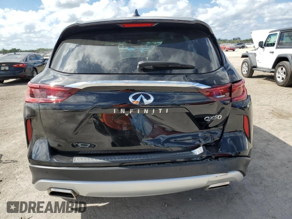 2024 Infiniti QX50 Luxe z VIN 3PCAJ5BA6RF105774, wystawiony jako Copart lot #44301445 z przebiegiem 2 532 mil mil oraz Szkoda całkowita • Salvage title. Historia ofert i sprzedaży dostępna na DreamBid. Obrazek 6.
