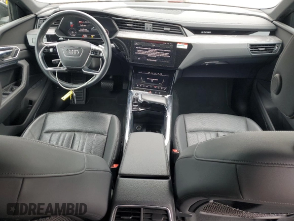 2022 Audi e-tron Premium Plus with VIN WA1LAAGE4NB014605, listed as a Copart auction lot 61127385 with 26,355 mi miles and Salvage title. Bid and sale history available at DreamBid. Image 8.
