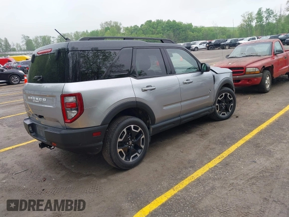 2021 Ford Bronco Sport Outer Banks z VIN 3FMCR9C62MRA37544, wystawiony jako IAAI lot #42259814 z przebiegiem 59 746 mil mil oraz . Historia ofert i sprzedaży dostępna na DreamBid. Obrazek 4.