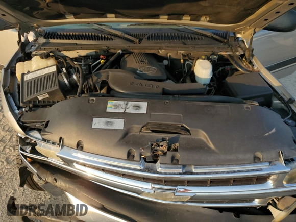 2005 Chevrolet Tahoe LS with VIN 1GNEC13TX5J203057, listed as a Copart auction lot 75601884 with 235,748 mi miles and Salvage Title. Bid and sale history available at carsss.com. Image 14.