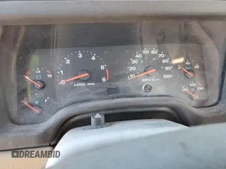2001 Jeep Wrangler Sahara with VIN 1J4FA59S61P335016, listed as a Copart auction lot 83019614 with 0 mi miles and Salvage Title. Bid and sale history available at carsss.com. Image 9.