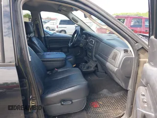 2005 Dodge 1500 SLT with VIN 1D7HA18D95J622472, listed as a IAAI auction lot 42201262 with 212,534 mi miles. Bid and sale history available at carsss.com. Image 5.