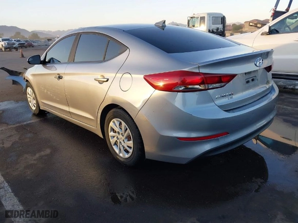 2017 Hyundai Elantra SE with VIN 5NPD74LF2HH093719, listed as a IAAI auction lot 40981133 with 173,325 mi miles. Bid and sale history available at carsss.com. Image 3.