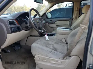 2012 Chevrolet Tahoe LS with VIN 1GNSCAE02CR260728, listed as a Copart auction lot 87588665 with 244,107 mi miles and Salvage title. Bid and sale history available at DreamBid. Image 7.