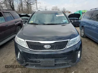2014 Kia Sorento LX with VIN 5XYKT4A69EG434283, listed as a Copart auction lot 42693325 with 191,737 mi miles and Salvage Title. Bid and sale history available at carsss.com. Image 5.