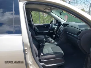 2016 Chevrolet Traverse LT z VIN 1GNKVGKD3GJ195932, wystawiony jako IAAI lot #42243260 z przebiegiem 122 449 mil mil oraz . Historia ofert i sprzedaży dostępna na DreamBid. Obrazek 5.