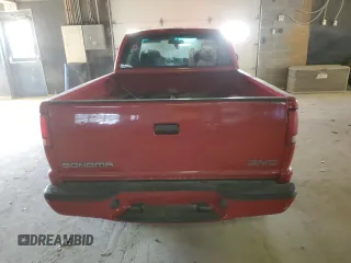 2000 GMC Sonoma SLS with VIN 1GTCS19W1Y8304827, listed as a Copart auction lot 47727685 with 254,655 mi miles and Non Repairable. Bid and sale history available at DreamBid. Image 6.