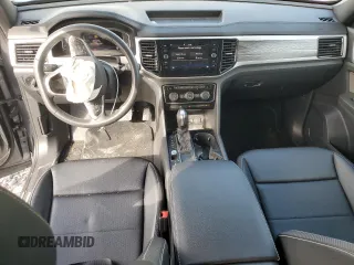 2023 Volkswagen Atlas SE z VIN 1V2WE2CA2PC200204, wystawiony jako Copart lot #85507754 z przebiegiem 50 260 mil mil oraz Szkoda całkowita • Salvage title. Historia ofert i sprzedaży dostępna na DreamBid. Obrazek 8.