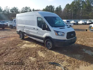 2019 Ford Transit z VIN 1FTYE2CMXKKA84706, wystawiony jako IAAI lot #41467415 z przebiegiem 77 795 mil mil oraz . Historia ofert i sprzedaży dostępna na DreamBid. Obrazek 1.