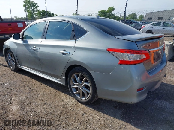 2013 Nissan Sentra SR z VIN 3N1AB7AP1DL673684, wystawiony jako IAAI lot #42372173 z przebiegiem 165 927 mil mil oraz . Historia ofert i sprzedaży dostępna na DreamBid. Obrazek 3.