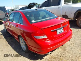 2008 Mercedes-Benz C 350 Sport z VIN WDDGF56X78F044705, wystawiony jako IAAI lot #42309460 z przebiegiem 137 869 mil mil oraz . Historia ofert i sprzedaży dostępna na DreamBid. Obrazek 3.