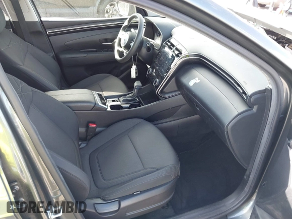 2022 Hyundai Tucson SEL with VIN 5NMJB3AE8NH018358, listed as a IAAI auction lot 41678049 with 29,591 mi miles. Bid and sale history available at carsss.com. Image 5.