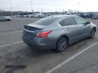 2015 Nissan Altima 2.5 SV with VIN 1N4AL3AP3FC456354, listed as a IAAI auction lot 41679666 with 109,360 mi miles. Bid and sale history available at carsss.com. Image 4.