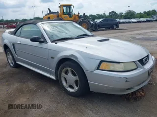 2000 Ford Mustang GT with VIN 1FAFP45X8YF282373, listed as a IAAI auction lot 42700079 with Not provided miles and . Bid and sale history available at DreamBid. Image 1.