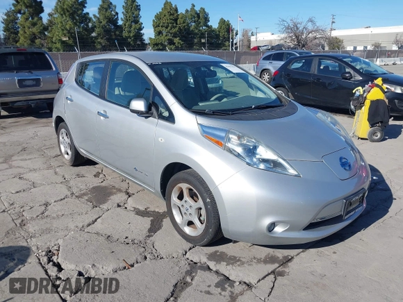 2011 Nissan LEAF SL-e z VIN JN1AZ0CP9BT000778, wystawiony jako IAAI lot #41655461 z przebiegiem 99 048 mil mil oraz . Historia ofert i sprzedaży dostępna na DreamBid. Obrazek 6.