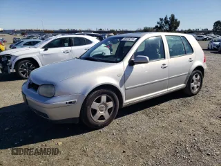 2000 Volkswagen Golf z VIN 9BWGC21J3Y4031231, wystawiony jako Copart lot #46029215 z przebiegiem 220 038 mil mil oraz Szkoda całkowita • Salvage title. Historia ofert i sprzedaży dostępna na DreamBid. Obrazek 1.