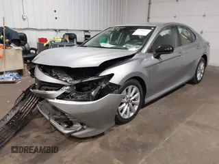 2019 Toyota Camry LE z VIN 4T1B11HK5KU814007, wystawiony jako IAAI lot #42099677 z przebiegiem 91 779 mil mil oraz . Historia ofert i sprzedaży dostępna na DreamBid. Obrazek 17.