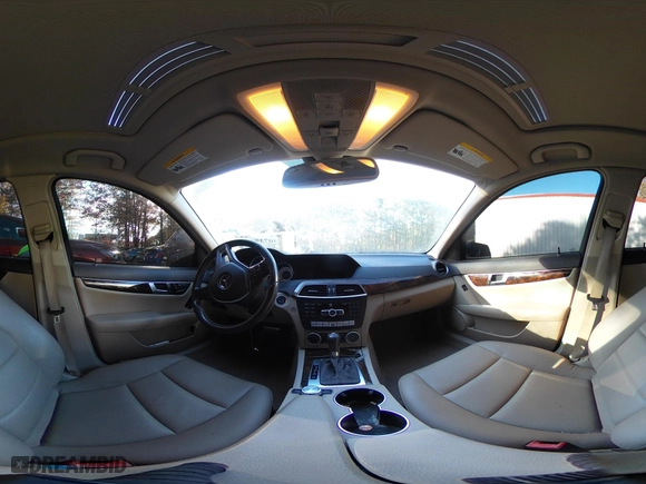 2013 Mercedes-Benz C-Class C 300 Sport with VIN WDDGF8AB8DR290863, listed as a IAAI auction lot 40739394 with 165,377 mi miles. Bid and sale history available at carsss.com. Image 18.