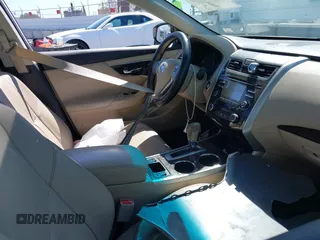 2015 Nissan Altima S with VIN 1N4AL3AP8FN353855, listed as a IAAI auction lot 41915994 with Not Provided miles and . Bid and sale history available at DreamBid. Image 5.