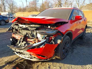 2022 Chevrolet Blazer LT с VIN 3GNKBCR49NS180239, выставлен на аукционе IAAI как лот 41227306 с пробегом 49 101 миль миль и . История ставок и продаж доступна на DreamBid. Изображение 6.