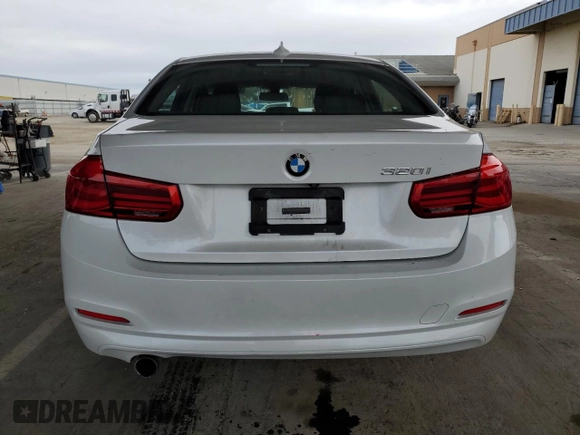 2018 BMW 3 Series 320i with VIN WBA8E1G55JNU90335, listed as a Copart auction lot 47554685 with 64,352 mi miles and Salvage Title. Bid and sale history available at carsss.com. Image 6.
