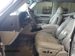 2004 Cadillac Escalade EXT z VIN 3GYEK62N34G324955, wystawiony jako Copart lot #87479764 z przebiegiem 218 127 mil mil oraz Szkody całkowita. Historia ofert i sprzedaży dostępna na DreamBid. Obrazek 7.