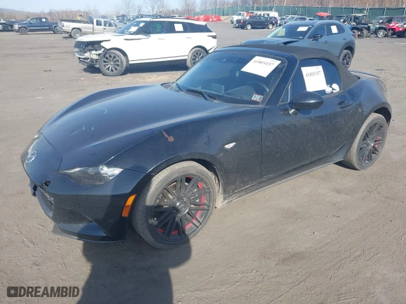 2016 Mazda MX-5 Miata Grand Touring with VIN JM1NDAD79G0115634, listed as a IAAI auction lot 41803157 with 86,942 mi miles. Bid and sale history available at carsss.com. Image 17.