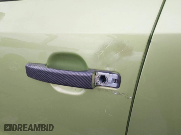 2019 Kia Soul z VIN KNDJN2A24K7919219, wystawiony jako IAAI lot #40914186 z przebiegiem Nie podano mil oraz . Historia ofert i sprzedaży dostępna na DreamBid. Obrazek 14.