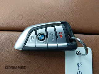 2021 BMW X5 sDrive40i with VIN 5UXCR4C0XM9G16295, listed as a IAAI auction lot 41534953 with 28,722 mi miles. Bid and sale history available at carsss.com. Image 11.
