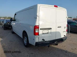 2016 Nissan NV SV z VIN 1N6BF0KM3GN816119, wystawiony jako IAAI lot #42559724 z przebiegiem 77 439 mil mil oraz . Historia ofert i sprzedaży dostępna na DreamBid. Obrazek 3.