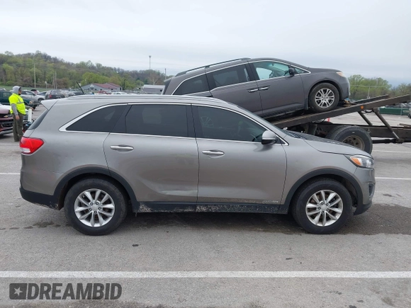 2017 Kia Sorento LX with VIN 5XYPGDA51HG196662, listed as a IAAI auction lot 41939867 with 169,836 mi miles and . Bid and sale history available at DreamBid. Image 13.